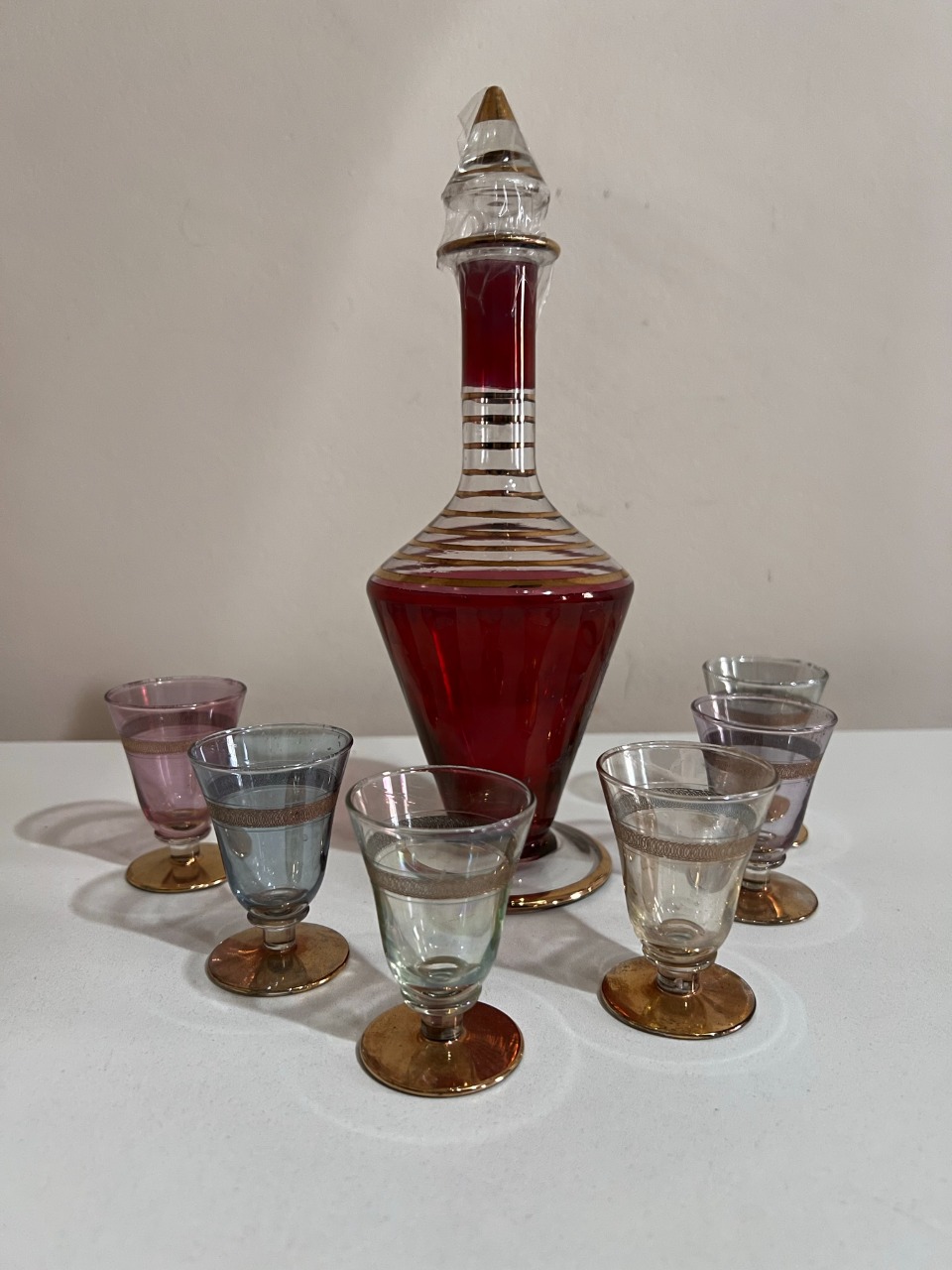 Licoreira com taças